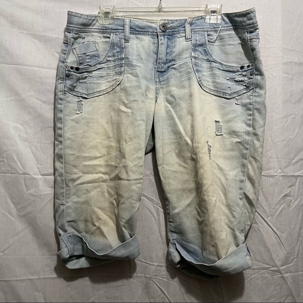 Ripped Jean shorts